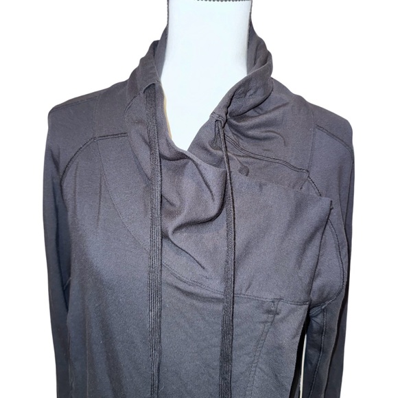 NWT LULULEMON COAST EASY Wrap jacket women’s size 10 - Picture 5 of 17